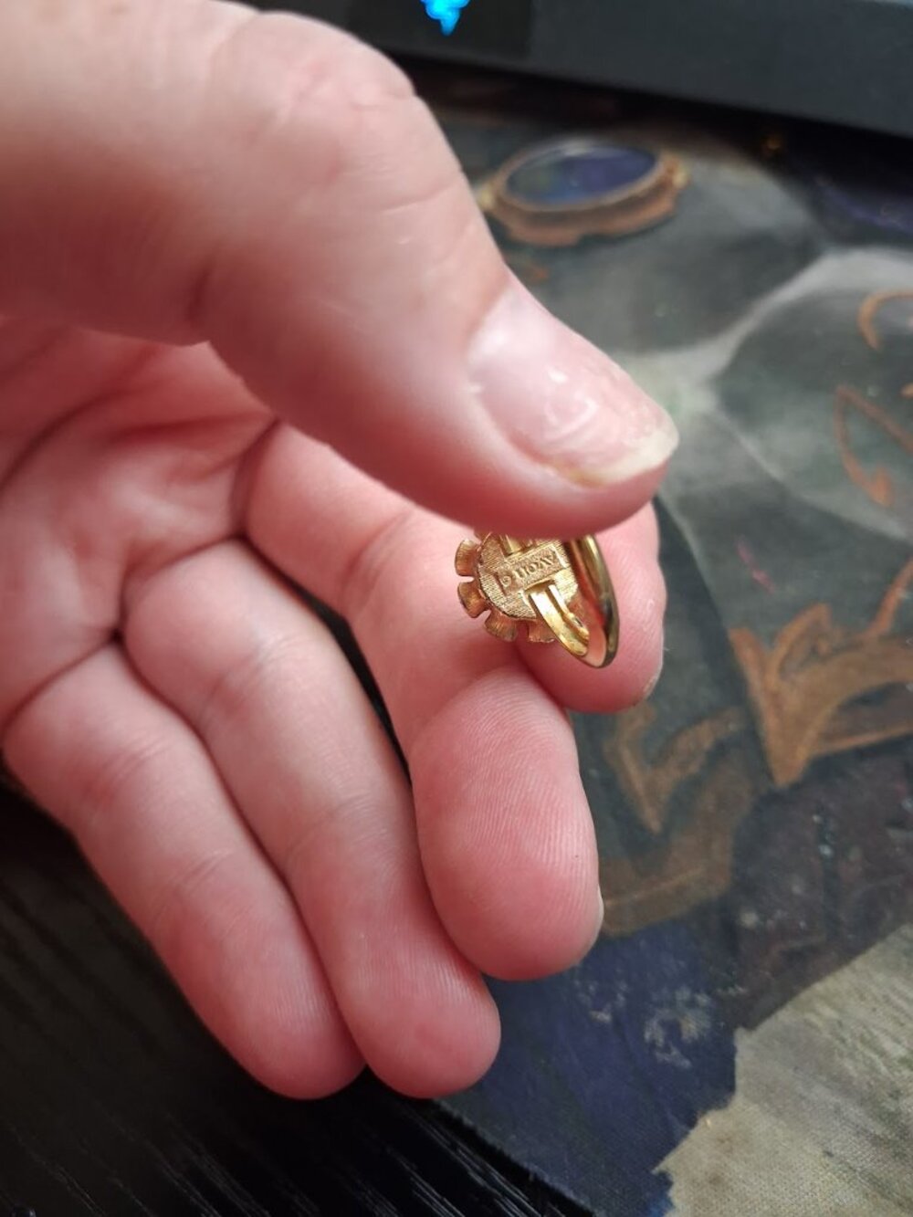 Avon Flower ring - Picture 5 of 7